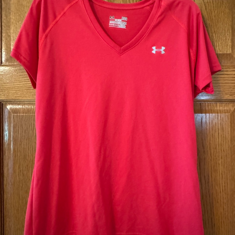 Under Armour Women's Bright Red V-Neck Performance Tee